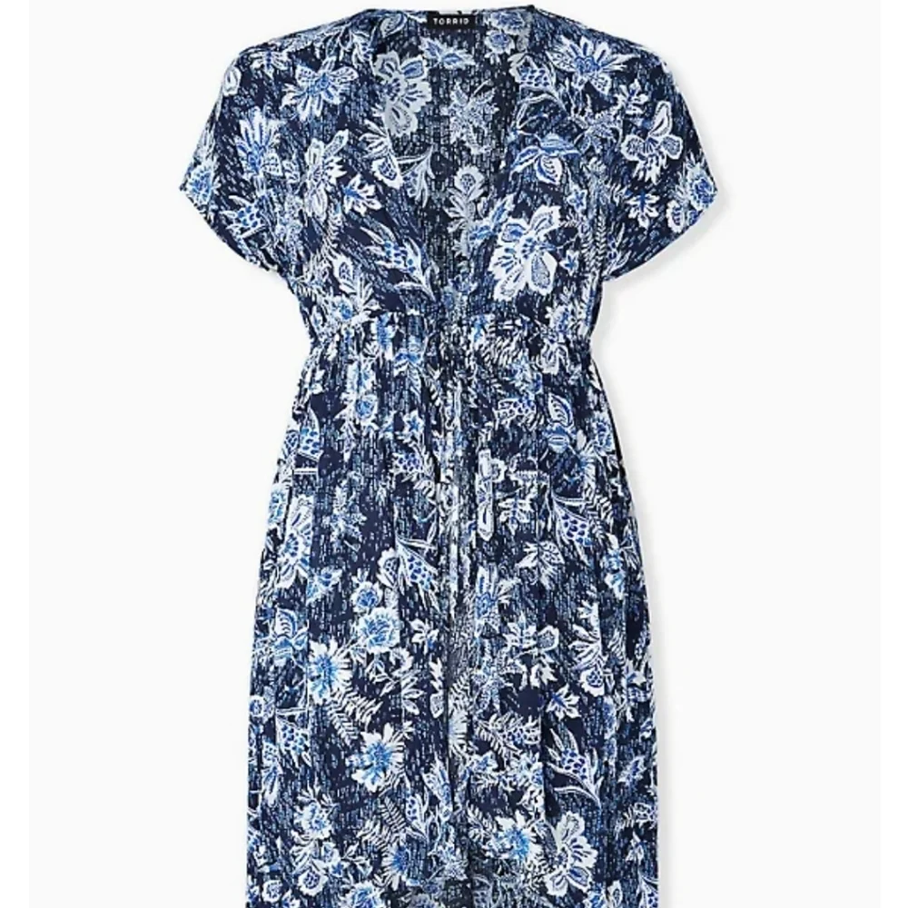Torrid Summer Navy Floral Crinkled Gauze Hi- Lo Jaftan NWT 00/0 Short Sleeve